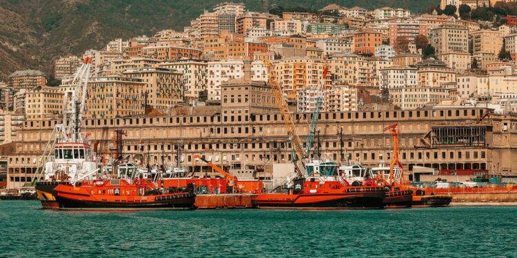 Travel guide to genoa