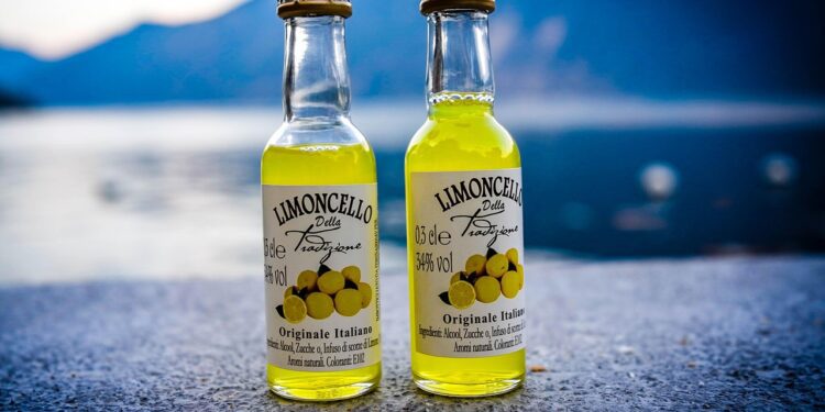 difference between limoncello & melloncello