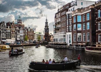 romantic things to do in Amsterdam for couples