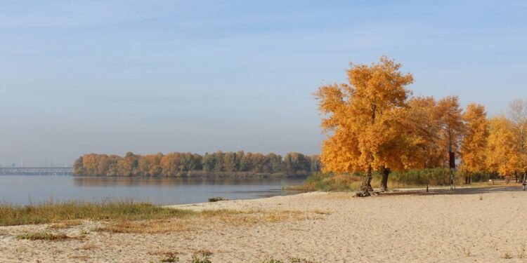 here is hot in october in europe